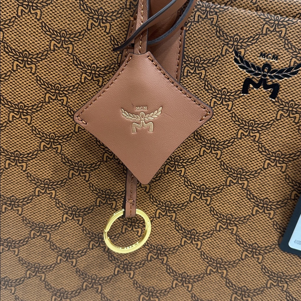 NWT MCM Medium Himmel Lauretos Tote - with COA - Picture 7 of 16